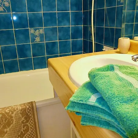 Διαμέρισμα Au Petit Bonheur Vue Mer, Parking, 3 Mn De La *